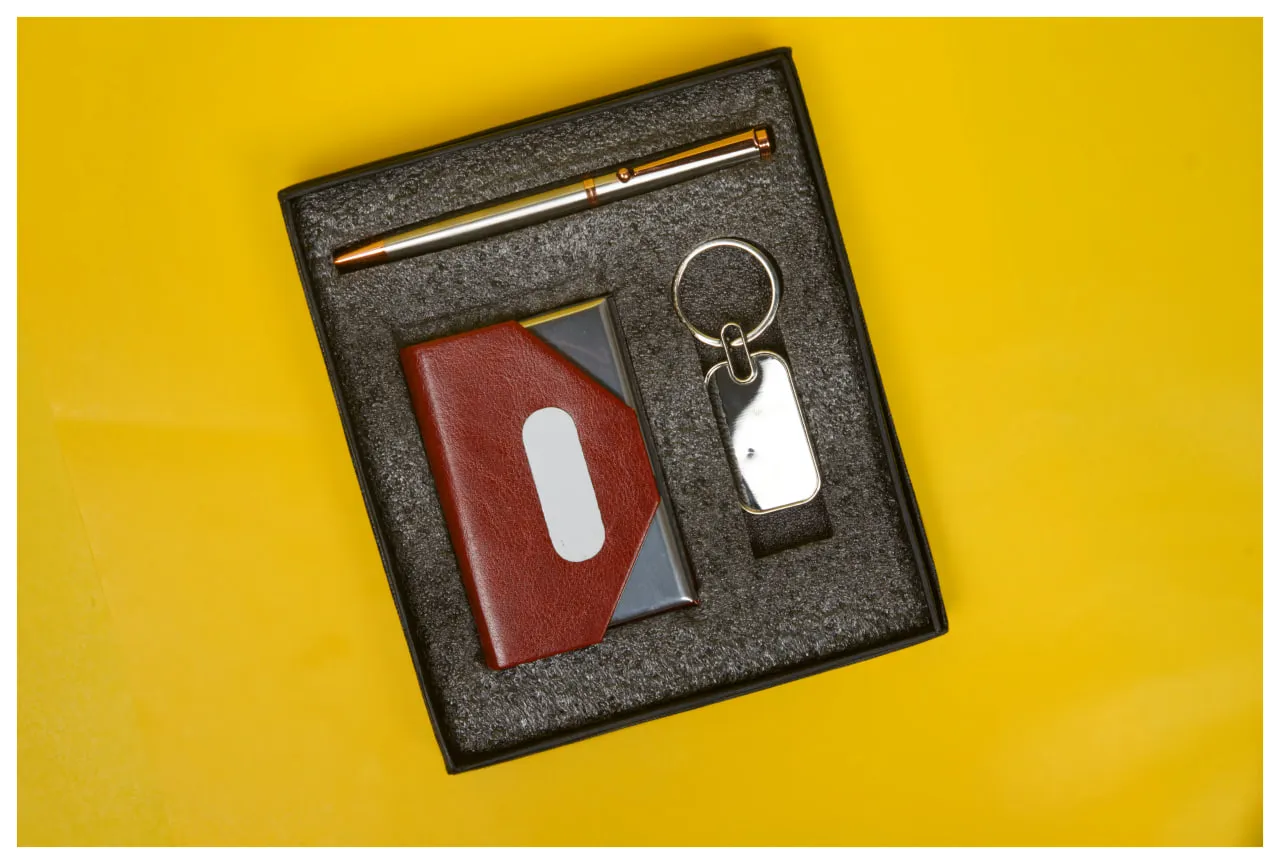 3-in-1 corporate or personalized gift set 