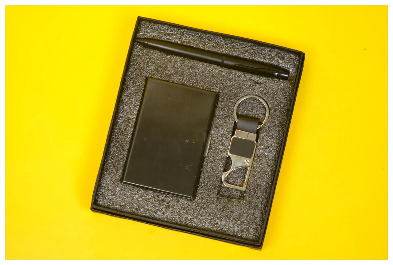 3-in-1 corporate or personalized gift set 