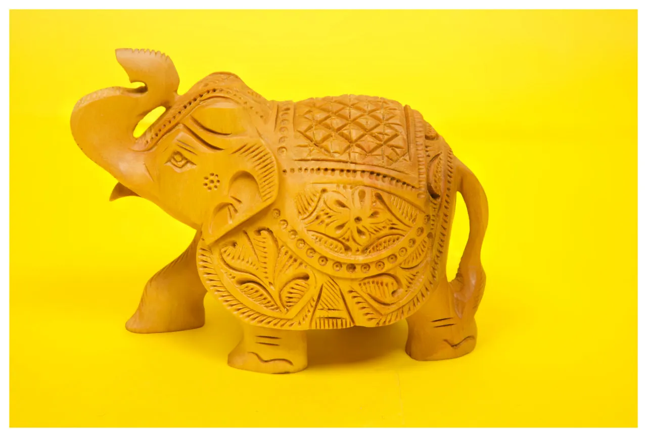 Handcrafted wooden elephant showpiece 3 inch 