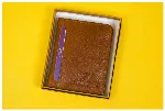 bi-fold men's wallet 